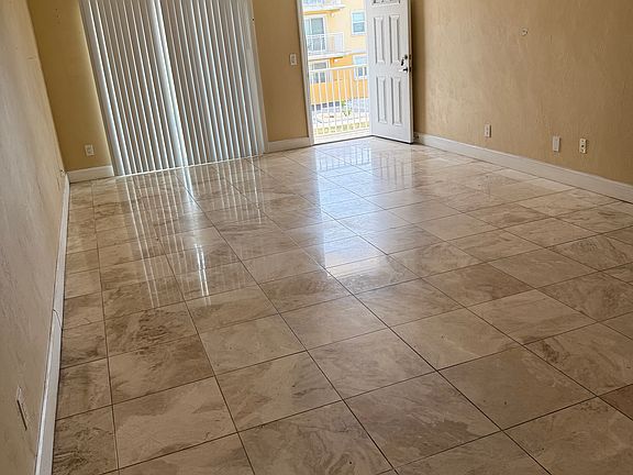 5th image of 1901 N Atlantic Ave APT 6