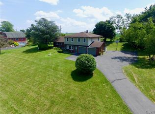 5070 Trexler Rd N, Schnecksville, PA 18078