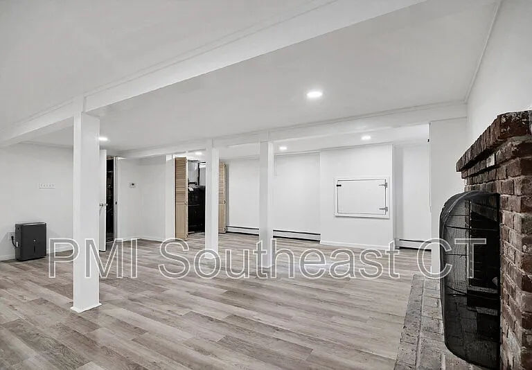 51 Lake Ave — Photo 31