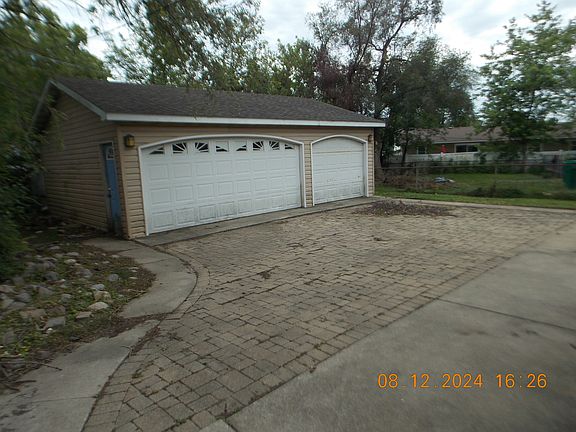 4th image of 10261 Huntington Ct