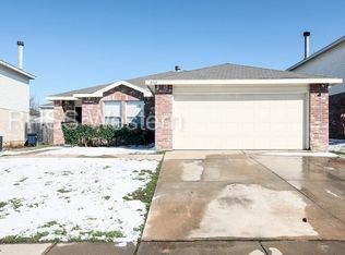 8765 Hunters Trl, Fort Worth, TX 76123