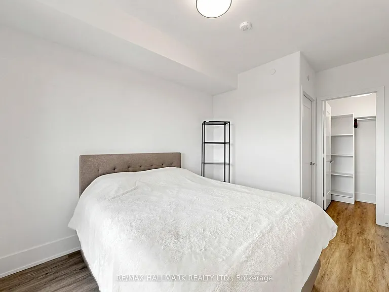 115 Denison Ave #1210 — Photo 16