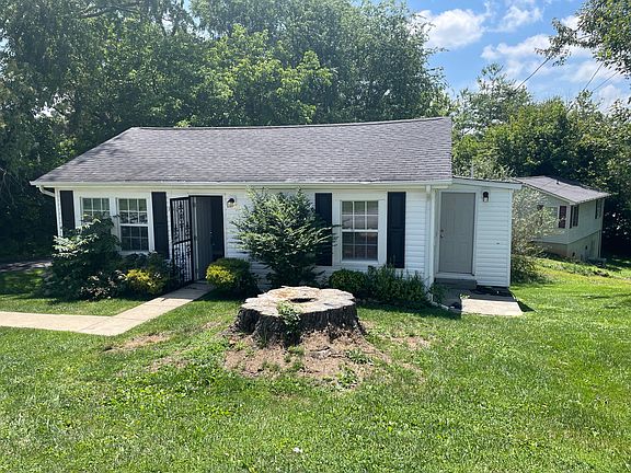 2nd image of 1501 Glyn Cir
