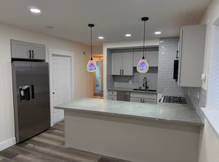 808 218th St SW, Bothell, WA 98021