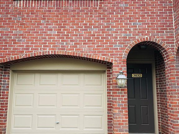 2nd image of 3032 Barclay Way