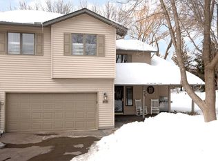 4064 Quantico Ln N, Plymouth, MN 55446
