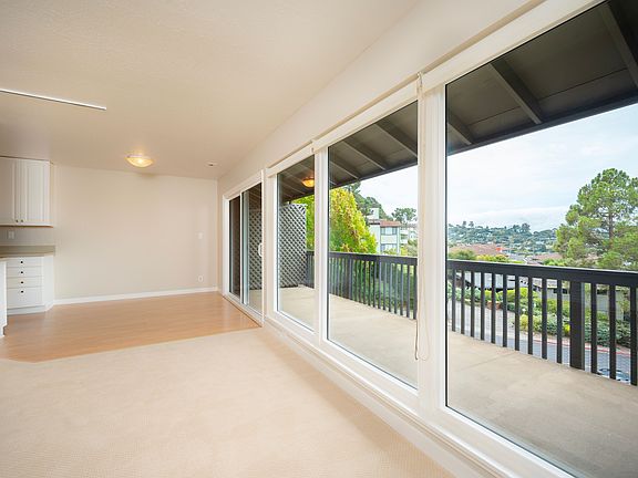 3rd image of 47-49 Lyford Dr #4