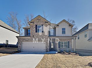 9028 Holder Rd, Locust Grove, GA 30248