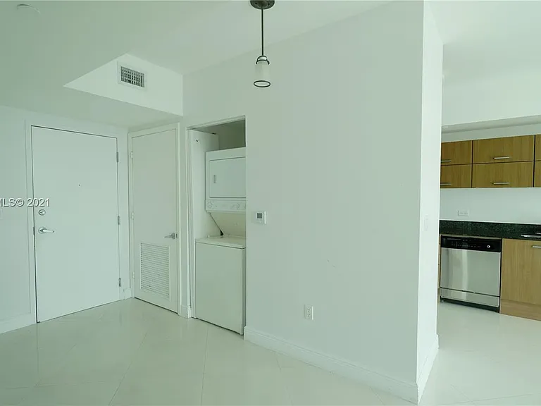 350 S Miami Ave #1301 — Photo 10