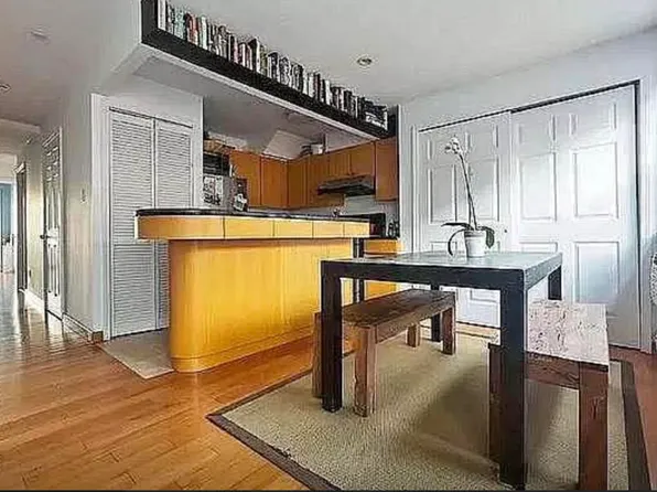 175 Mulberry Street image 1 of 14