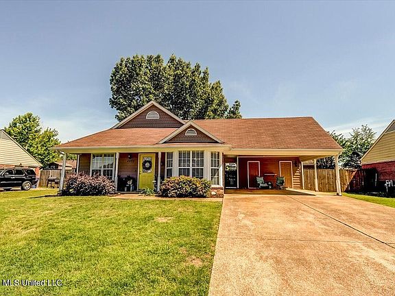 4th image of 4203 Blackstone Dr