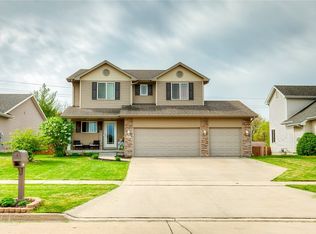 1411 SW 41st Ct, Ankeny, IA 50023