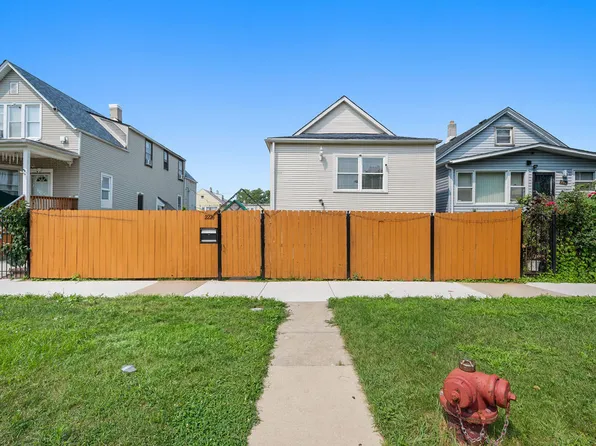 2226 N Lavergne Ave, Chicago, IL 60639