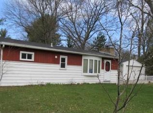 913 Karendale Ave, Portage, MI 49002