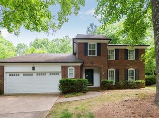 4227 Woods End Ln, Charlotte, NC 28277