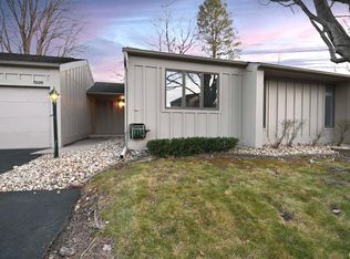 5116 N Arrowood Pl, Peoria, IL 61615