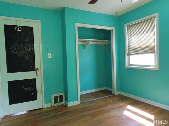 5th image of 4610 Linden Ave