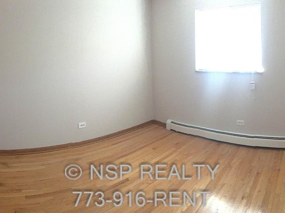 5th image of 1653 Oakwood Ave #C