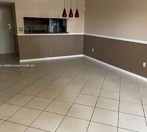 4th image of 10700 SW 108th Ave APT C107