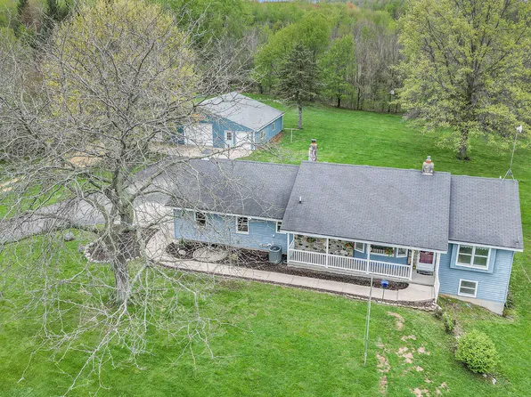 3025 100th St SW, Byron Center, MI 49315