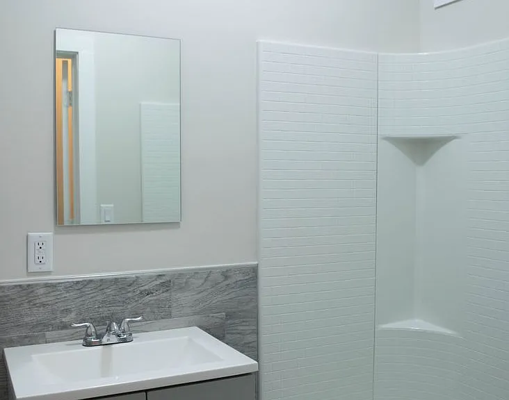 46-48 Henry St #2R — Photo 10