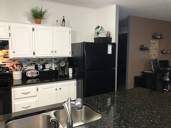4th image of 14230 Los Altos St #4180