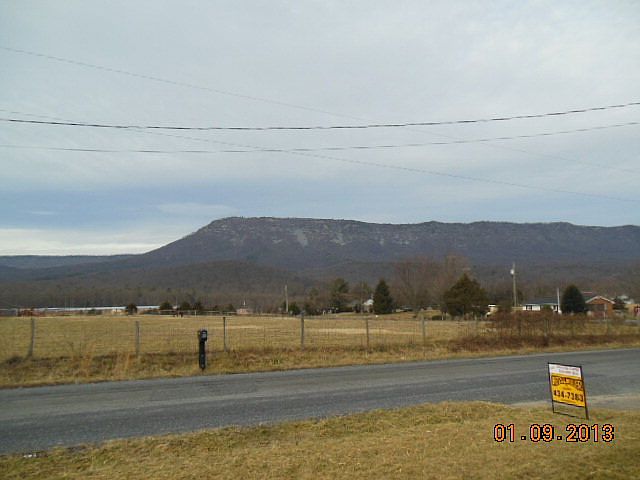 2nd image of 3963 Egypt Bend Rd