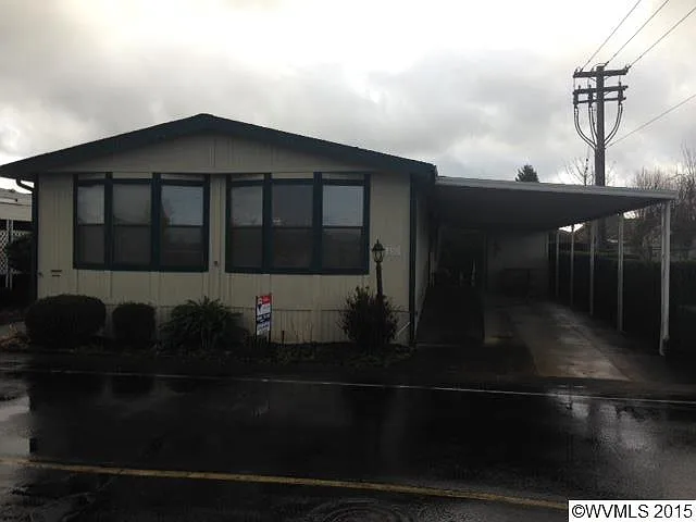 4515 Angie Marie Way NE photo 1