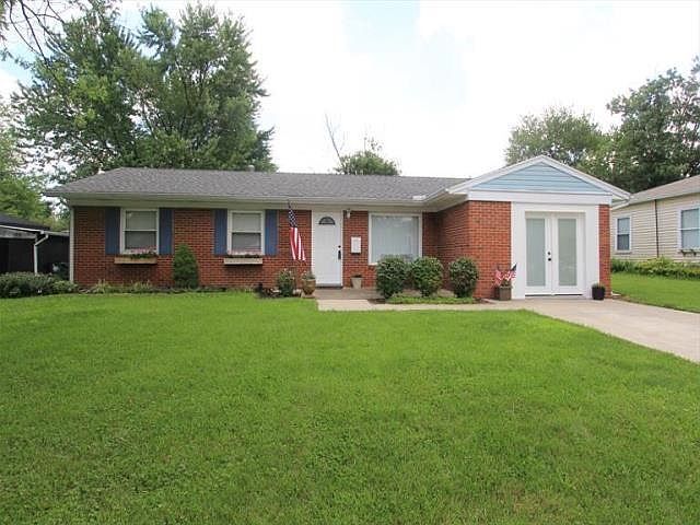 1st image of 1040 Sheffield Dr