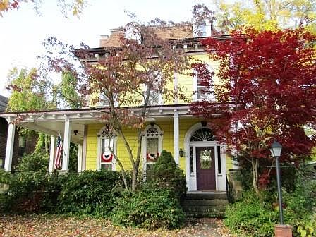 1st image of 310 E Main St