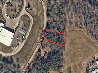 377 Twin Oaks Rd, Statesville, NC 28625