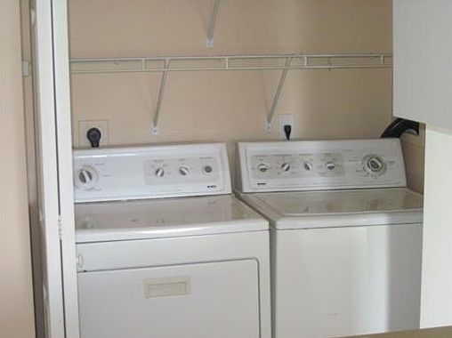 5th image of 8275 NW 88th Ave
