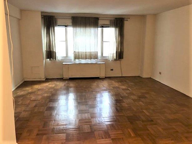 1st image of 1381 Avenue Of The Amer #12Q