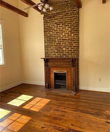2nd image of 4417 Chestnut St APT 3