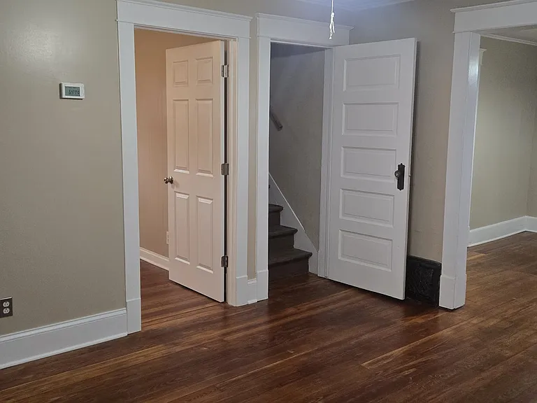 1737 Prairie Ave — Photo 3
