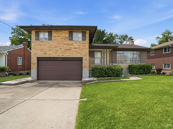 2nd image of 5579 Childs Ave