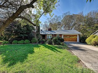 1228 Seneca Pl, Charlotte, NC 28210