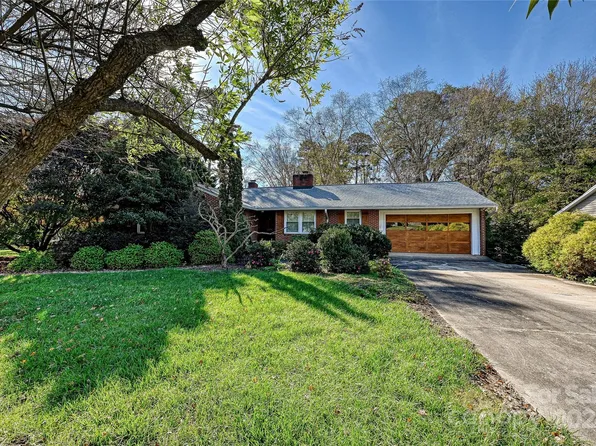 1228 Seneca Pl, Charlotte, NC 28210