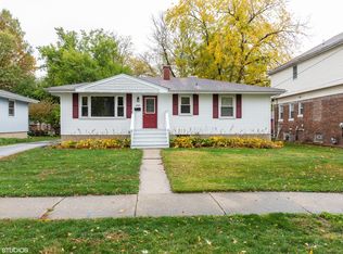 1329 Olive Rd, Homewood, IL 60430