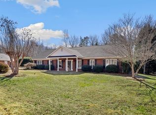 408 Donny Brook Ct, Winston Salem, NC 27103