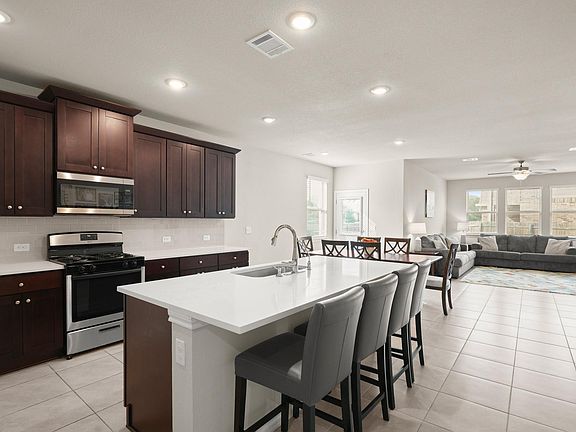 4th image of 7309 Sligo Dr