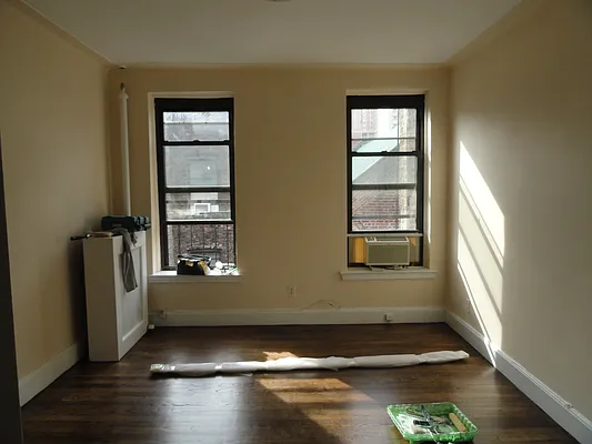 Rented by Manhattan Flats | media 44