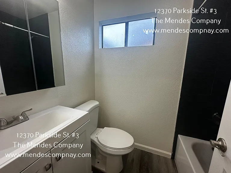 12370 Parkside St #3 — Photo 8