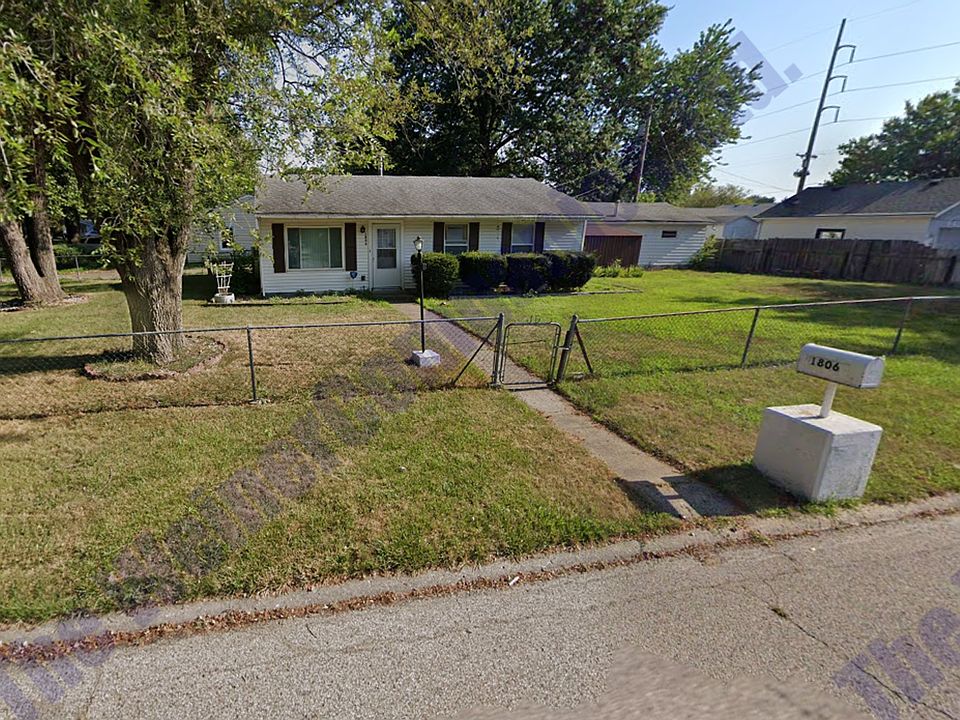 1st image of 1806 Southwood Dr