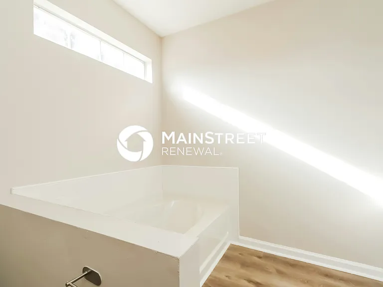Main Bathroom