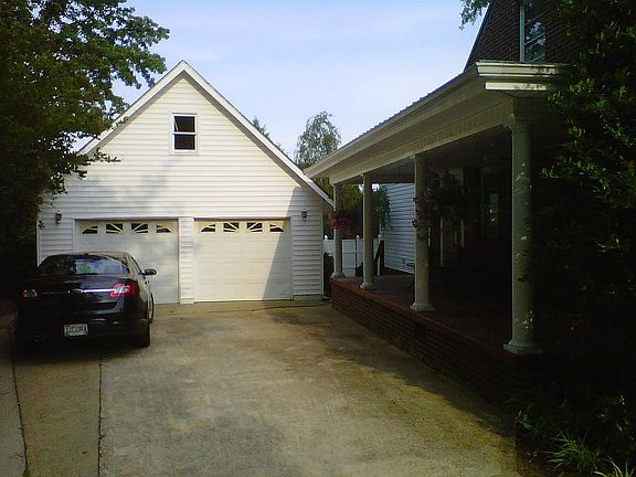 Double garage with attic 