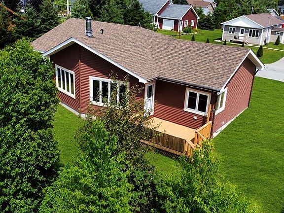 2nd image of 16 Mountain View Place