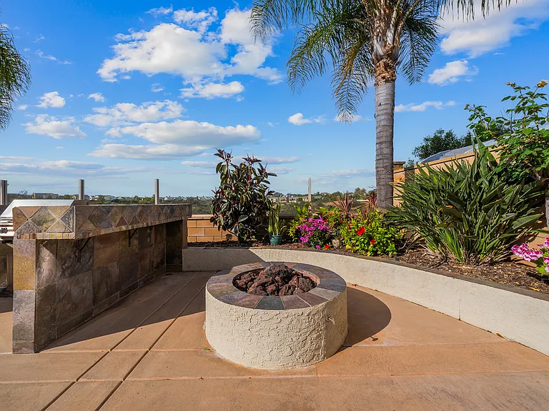 6340 Oleander Way — Photo 45