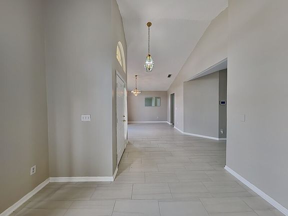 2nd image of 2214 Amberly Ave