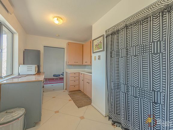 3rd image of 4230 W Granite Peak Dr